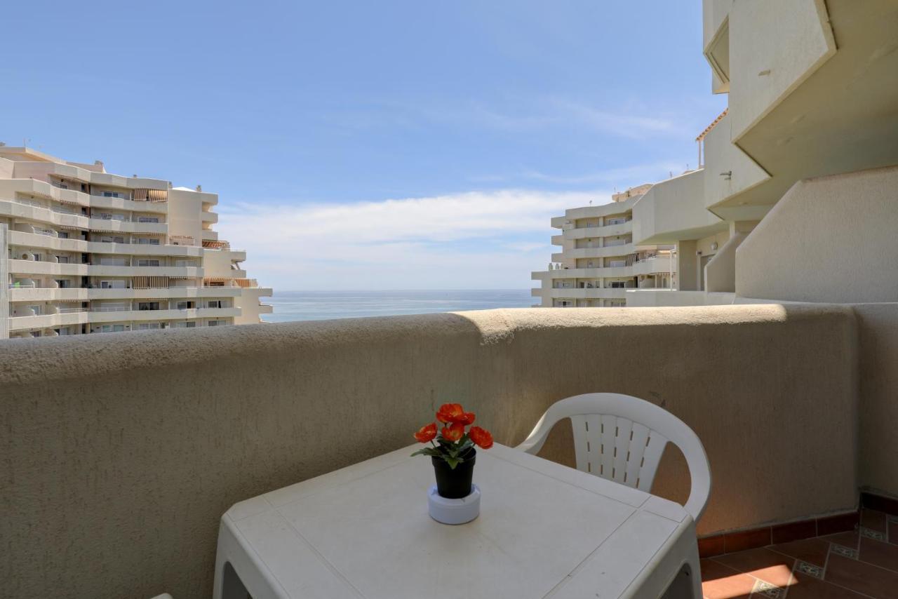 074 - Fabulous Sea View Apartment In Benal Beach Complex Benalmádena Kültér fotó