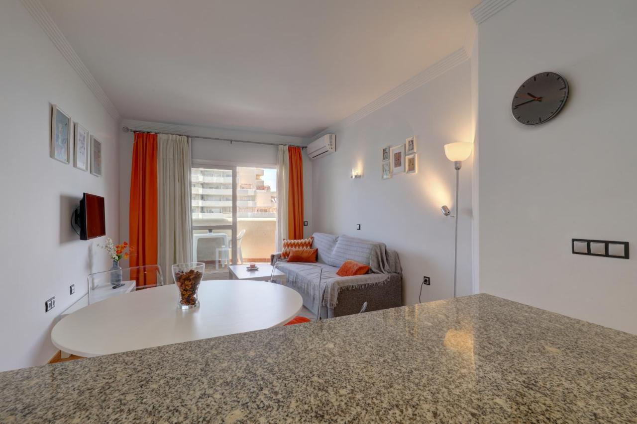 074 - Fabulous Sea View Apartment In Benal Beach Complex Benalmádena Kültér fotó