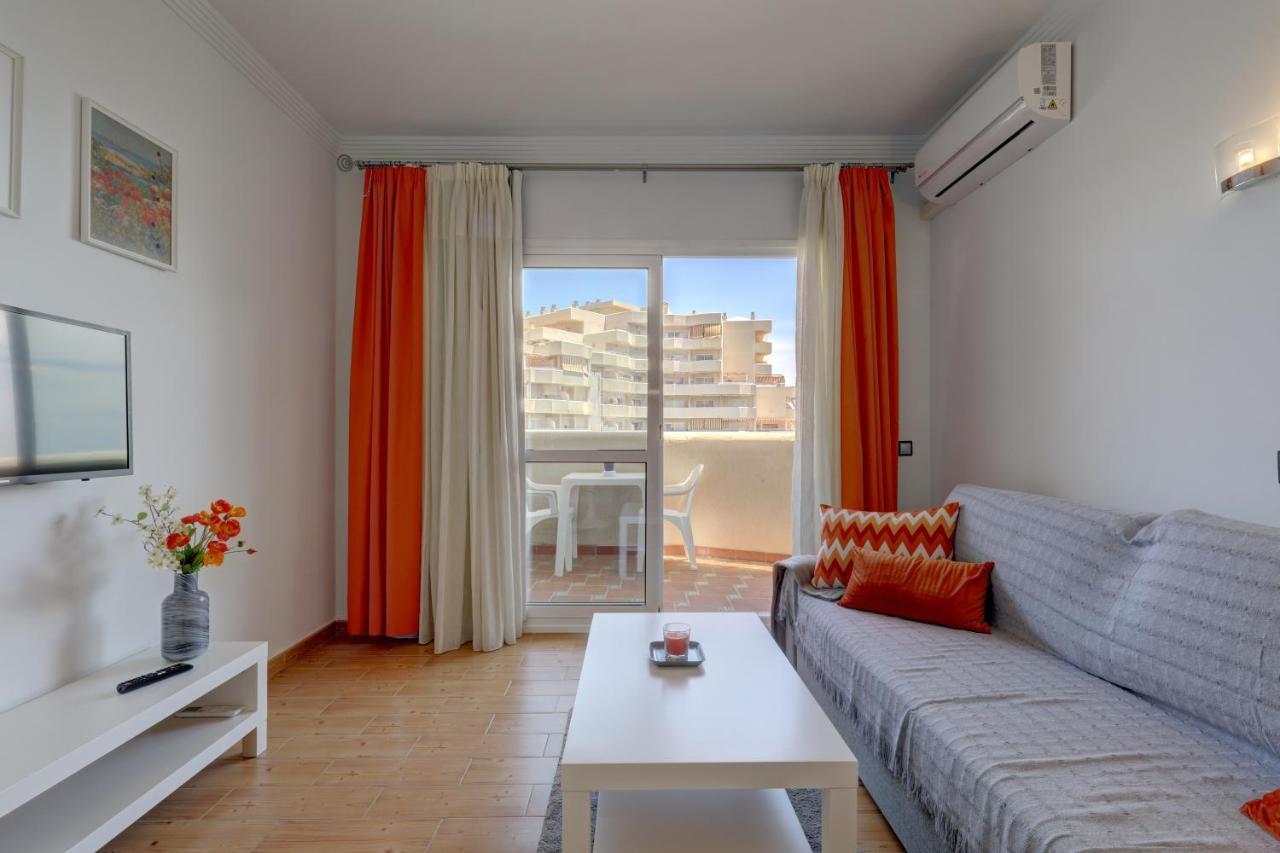 074 - Fabulous Sea View Apartment In Benal Beach Complex Benalmádena Kültér fotó