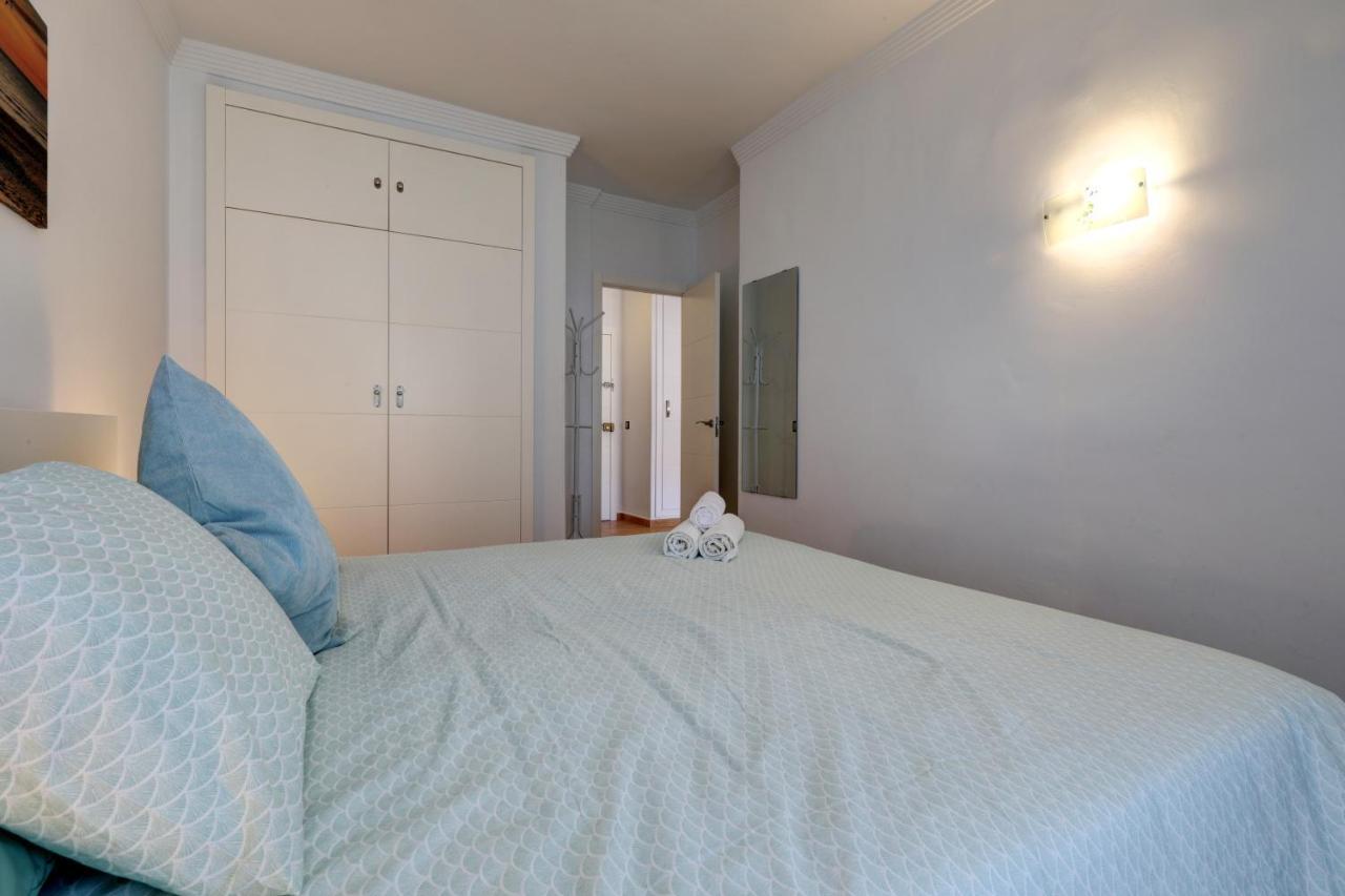 074 - Fabulous Sea View Apartment In Benal Beach Complex Benalmádena Kültér fotó
